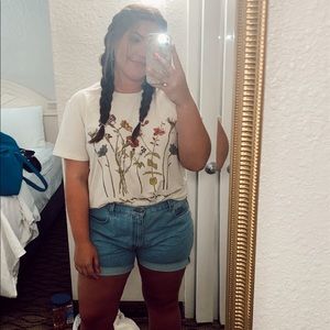 Meet your Posher, Brittney